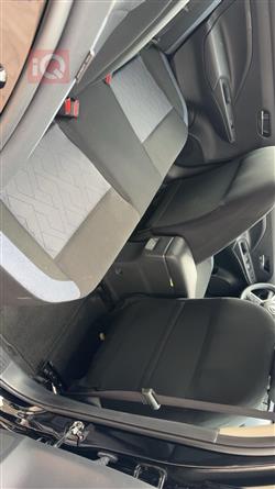 نيسان فيرسا